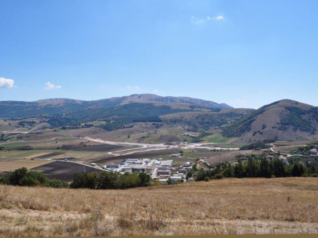 Simulazione di un parco eolico sui terreni Comunanza Agr. di Rocchetta